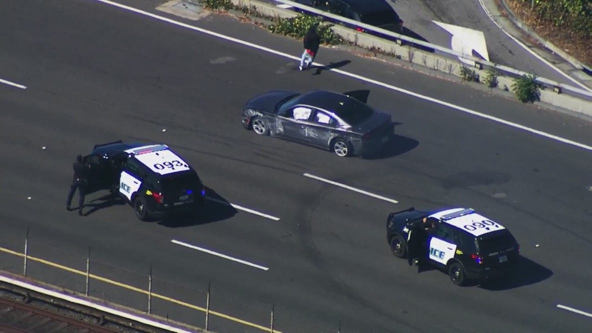 East Bay police chase ends in crash