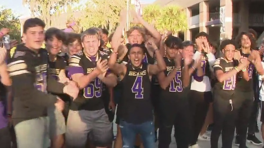 Football Friday: Winter Springs High vs. Matanzas High!
