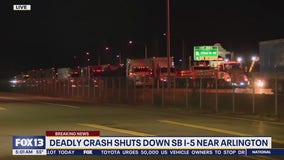 Deadly crash shuts down SB I-5 near Arlington