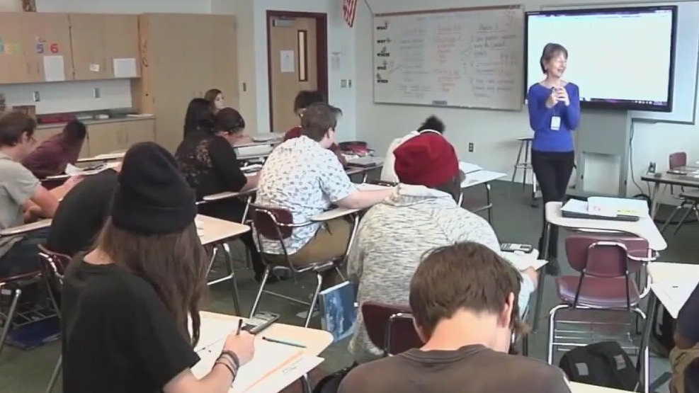 Florida Senate expected to vote on school voucher expansion bill