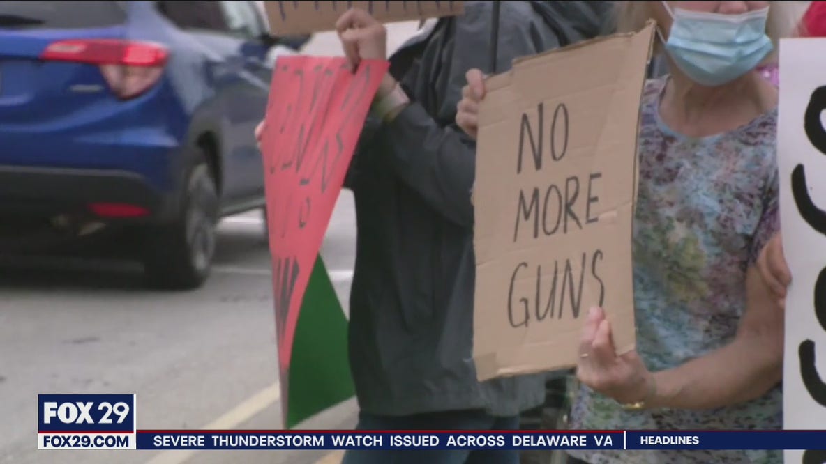 NRA fundraiser in Montgomery County draws protesters