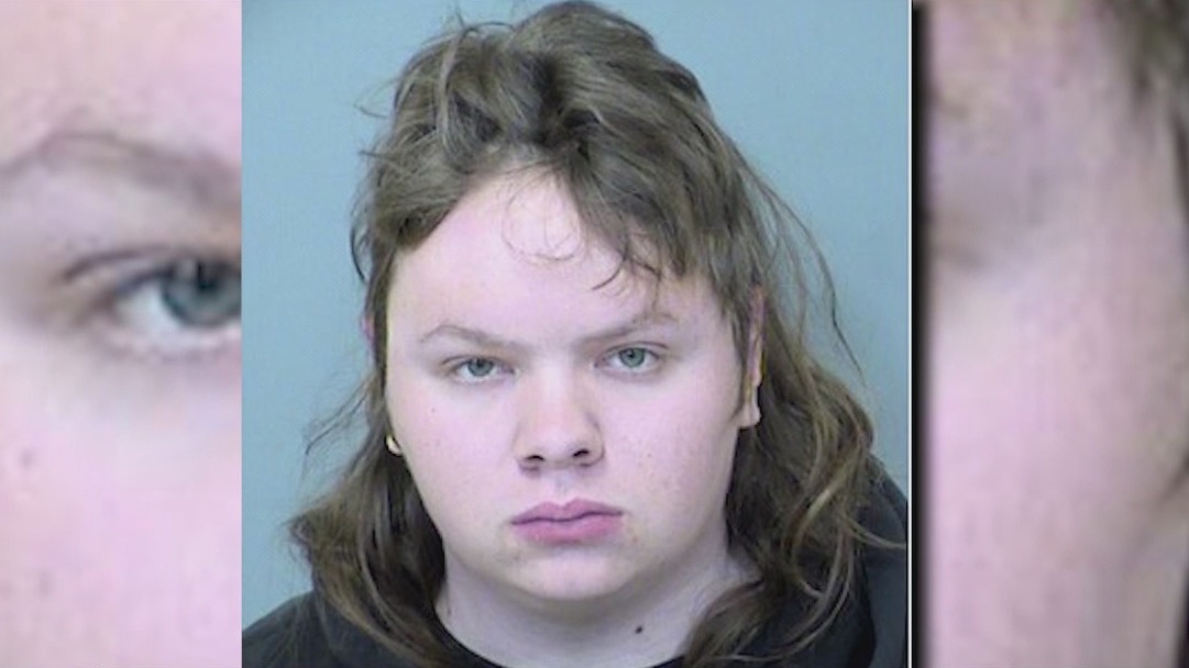 Mesa teen sent pornographic content to students via Apple's AirDrop feature, police say