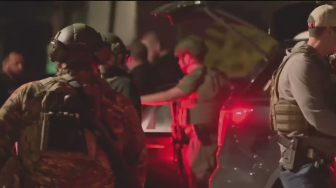 SCU psychologist, others weigh in on mental health crisis & Americans access to weapons