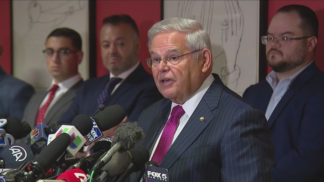 Sen. Menendez rejects calls to resign