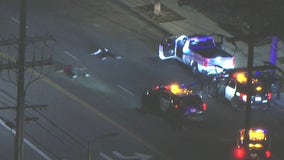 U-Haul police chase suspects in custody after brief freeway pursuit in Los Angeles