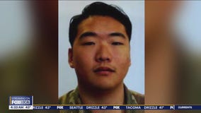 Search for convicted JBLM soldier