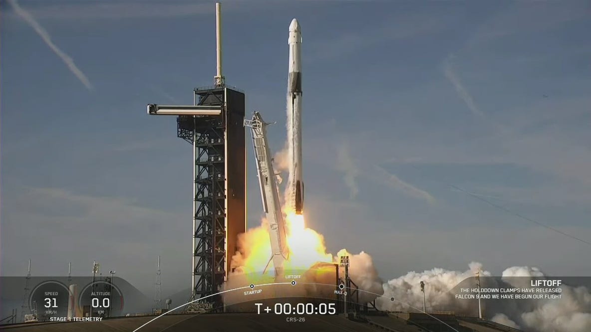 SpaceX successfully launches resupply mission to International Space Station on Saturday