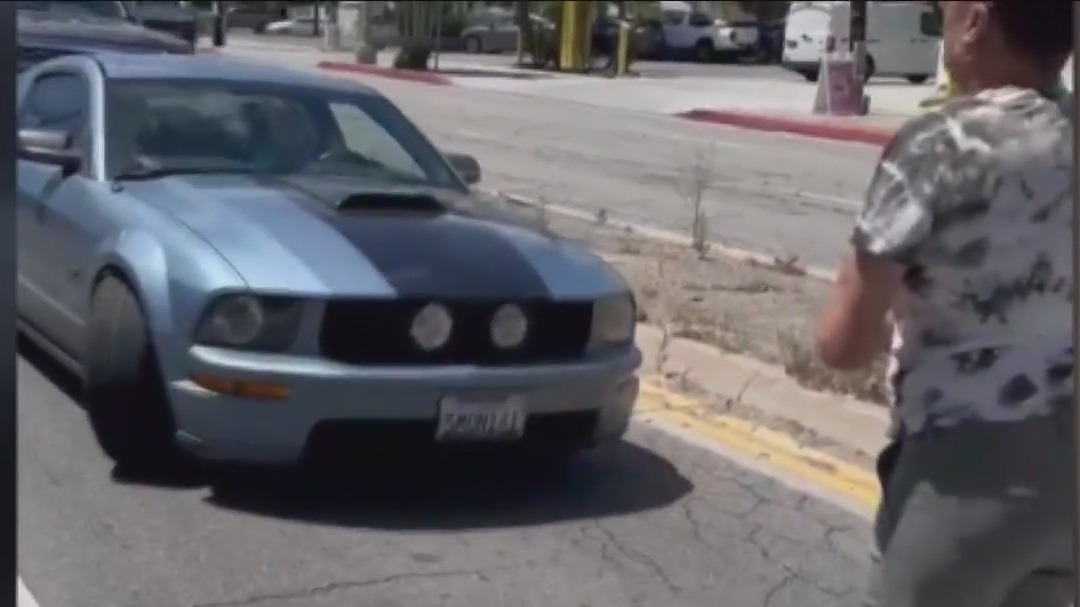 Mustang rams into cars at full speed
