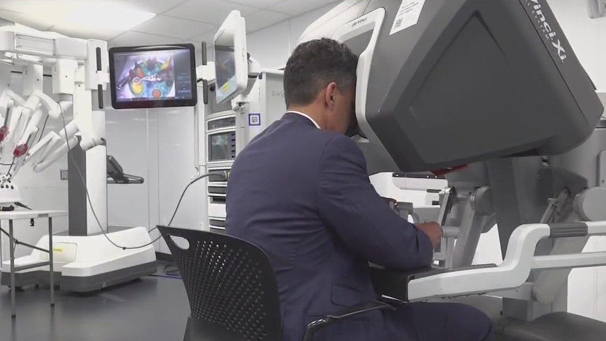 Orlando Health shows lung cancer fighting robots