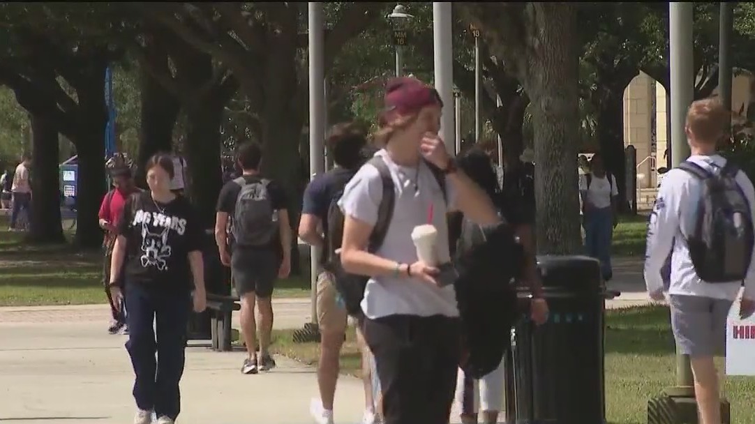 Students speak out after UCF bans TikTok from school devices