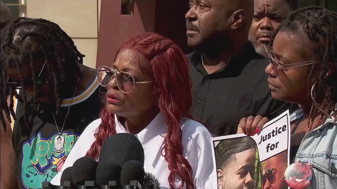 Family demands justice for Ricky Cobb II