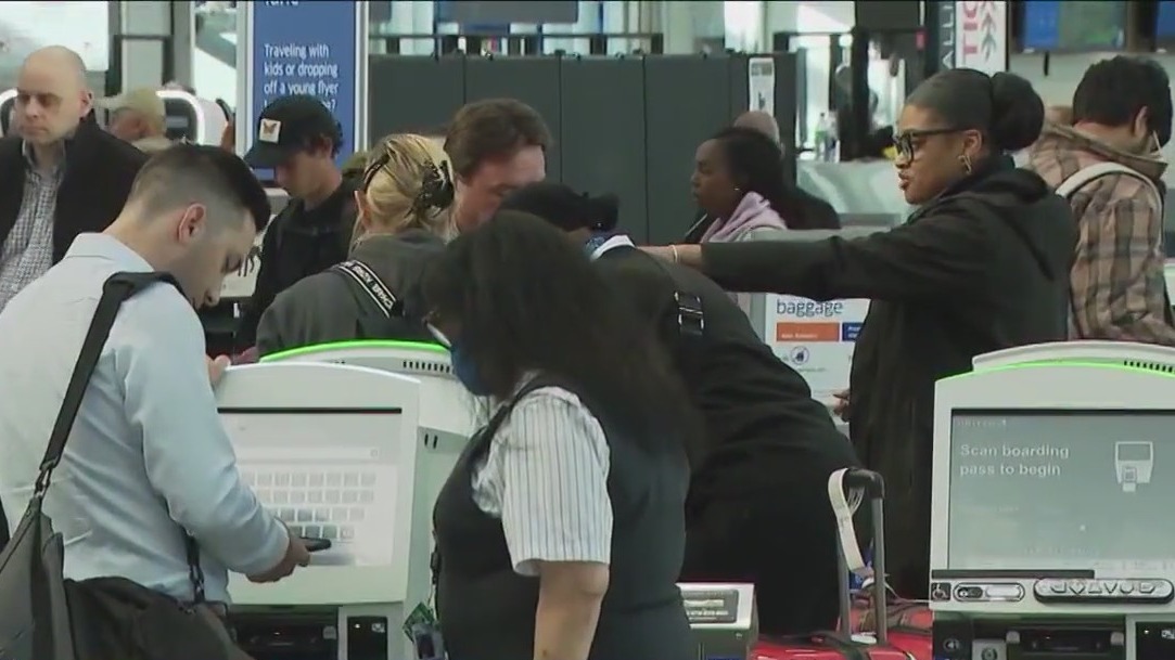 O'Hare Airport seeks volunteers to enhance passenger experience