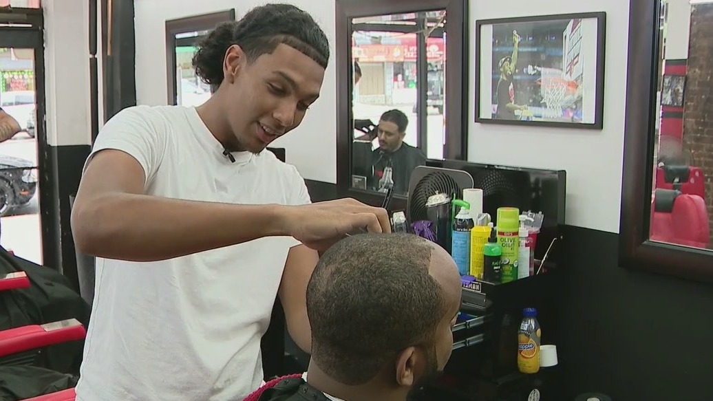 Barber training course