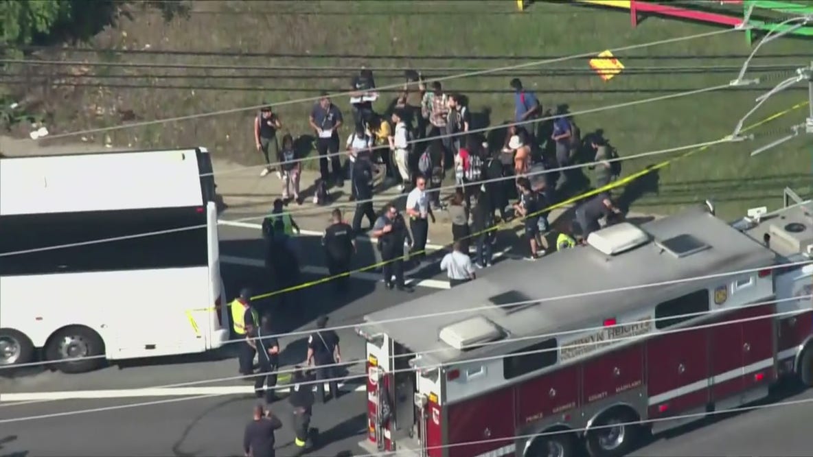 27 transported after bus crashes into pole in College Park