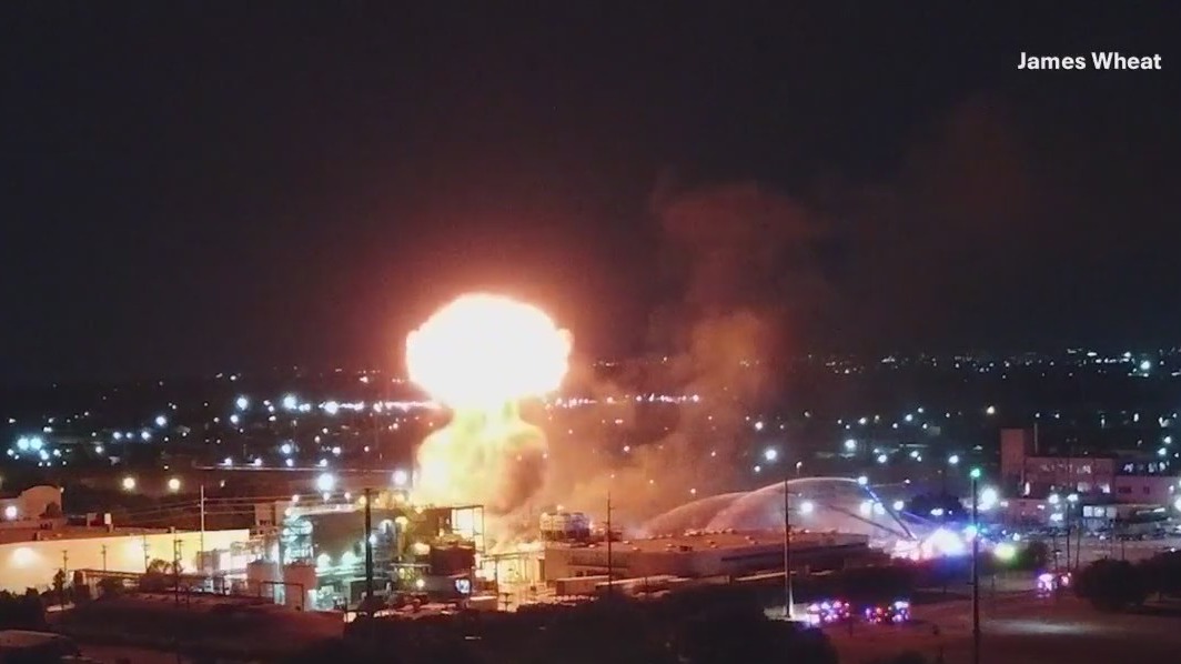 Explosion at Garland Sherwin Williams plant injures 1
