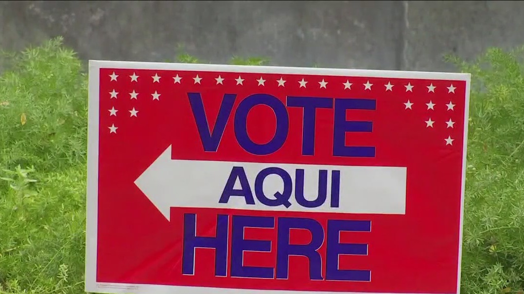 First day of early voting for runoff election in Austin