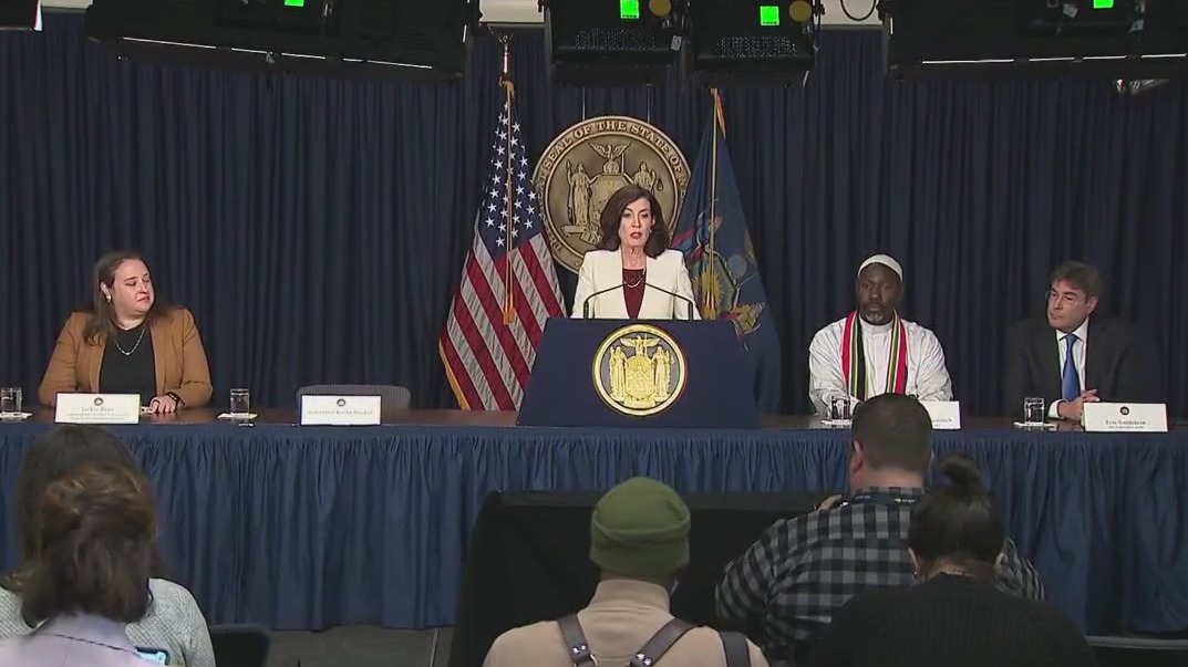 Gov. Hochul taking steps to fight online hate