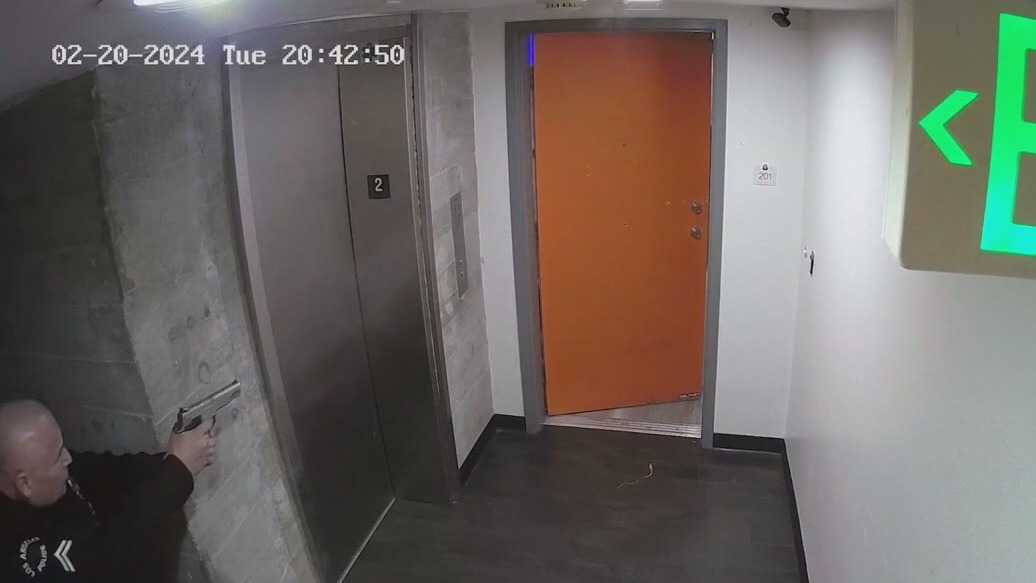 LAPD shootout inside DTLA apartment building