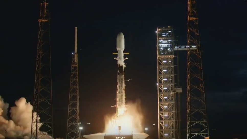 SpaceX launches Falcon 9 rocket carrying Ovzon 3