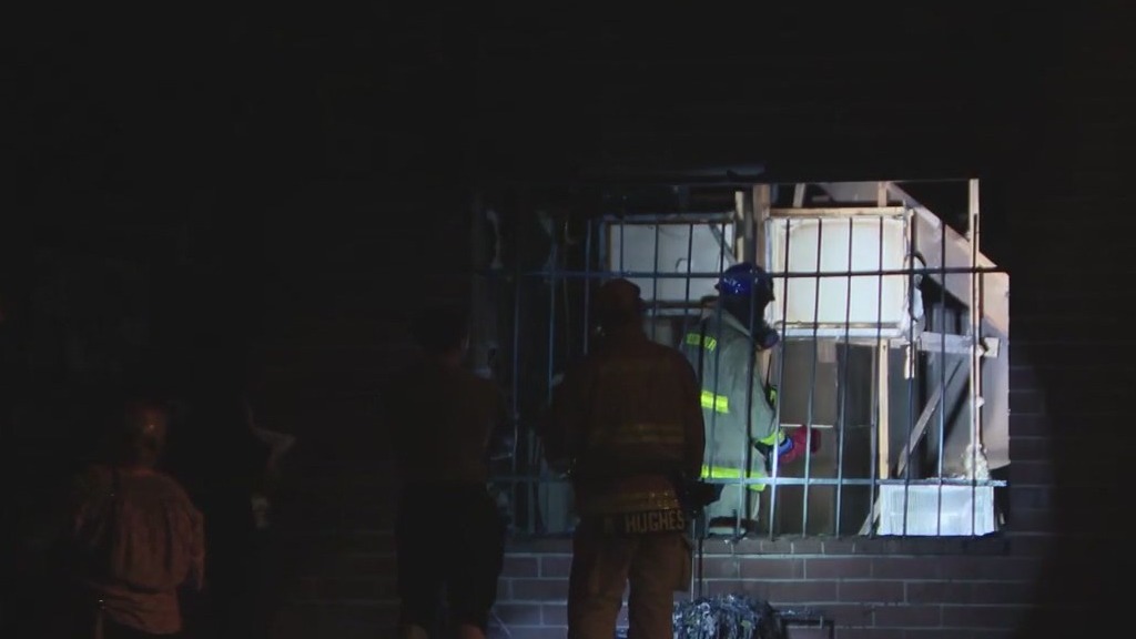 15 displaced by Glendale condo fire