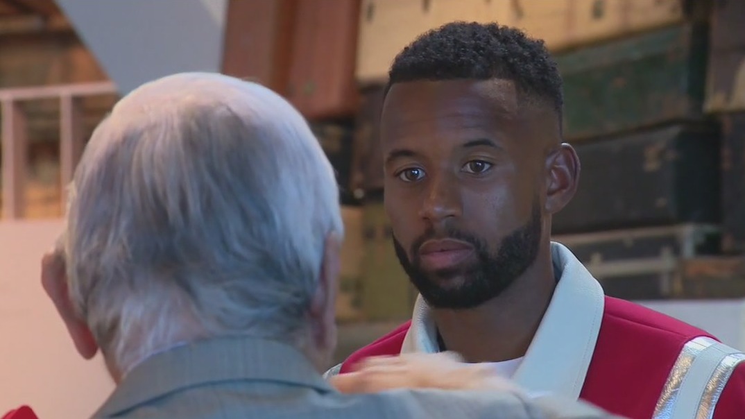 LAFC and USMNT's Kellyn Acosta visits Japanese-America National Museum