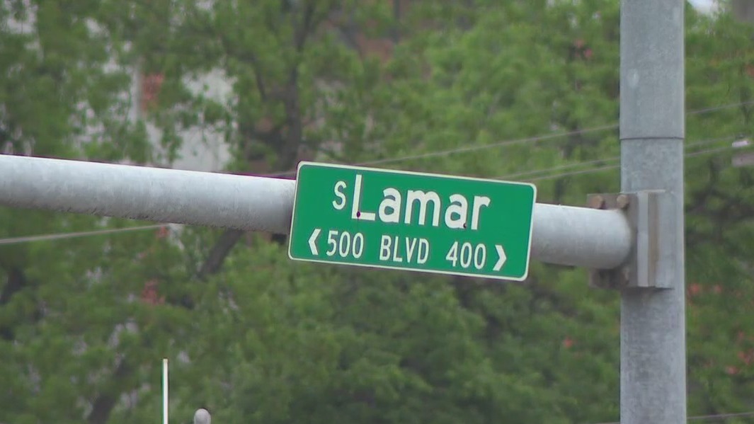 All lanes reopen at S Lamar at Barton Springs after repairs