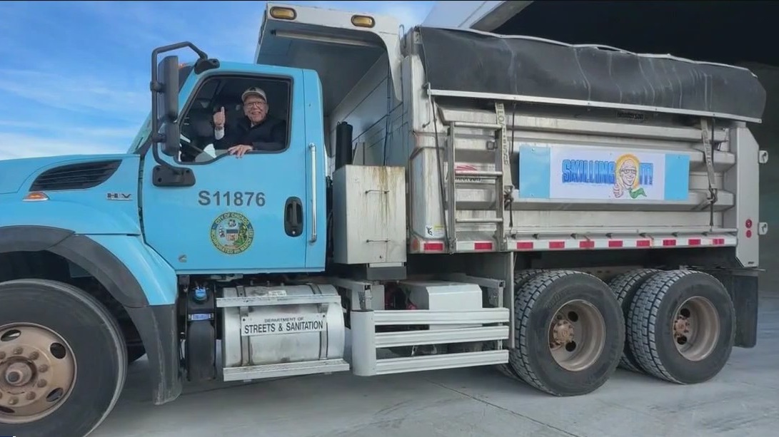 Newly-named snowplows make official debut in Chicago