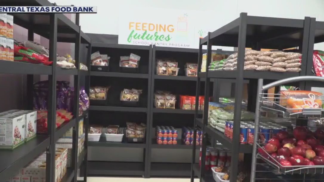 Del Valle elementary school provides meals to families in first school pantry