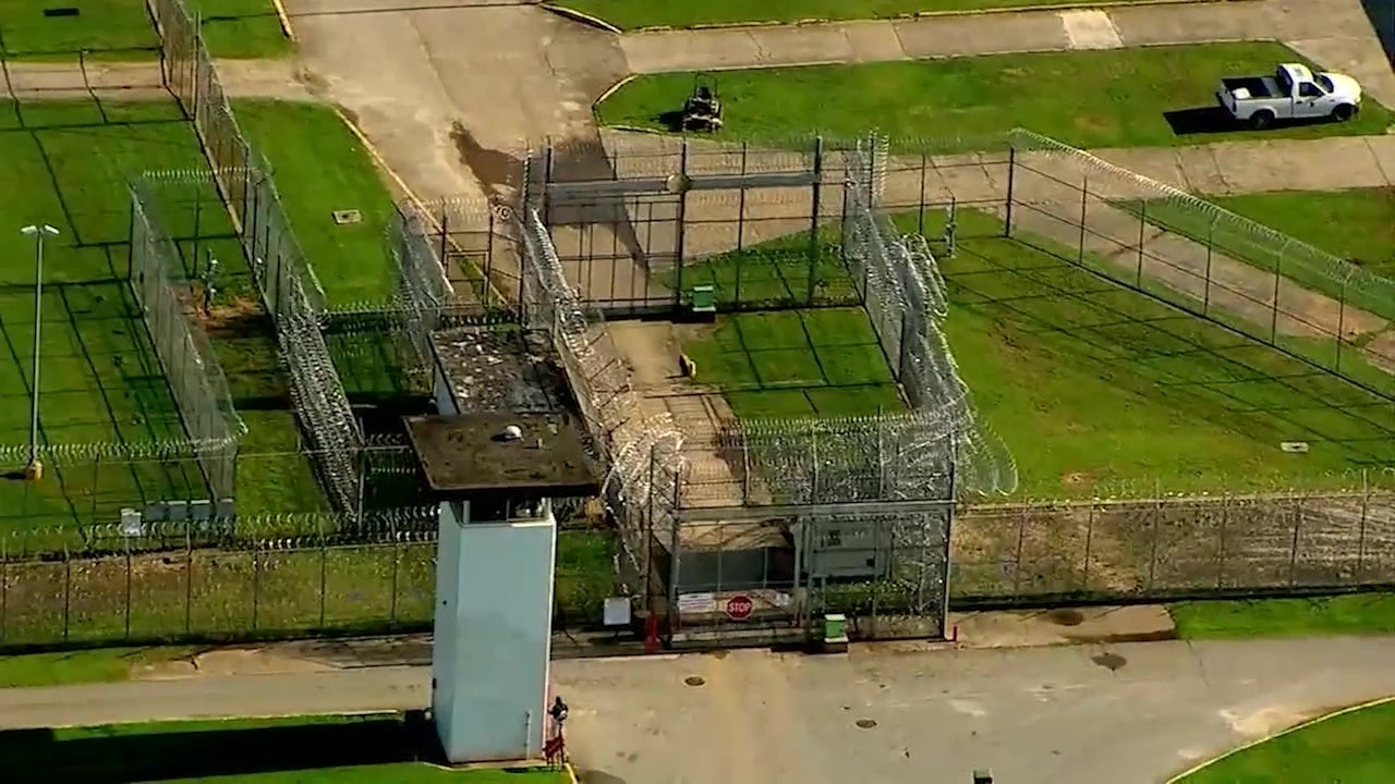 Jackson state prison extortion schemes surface FOX 5 Atlanta