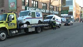 Postal truck struck by gunfire in Chicago