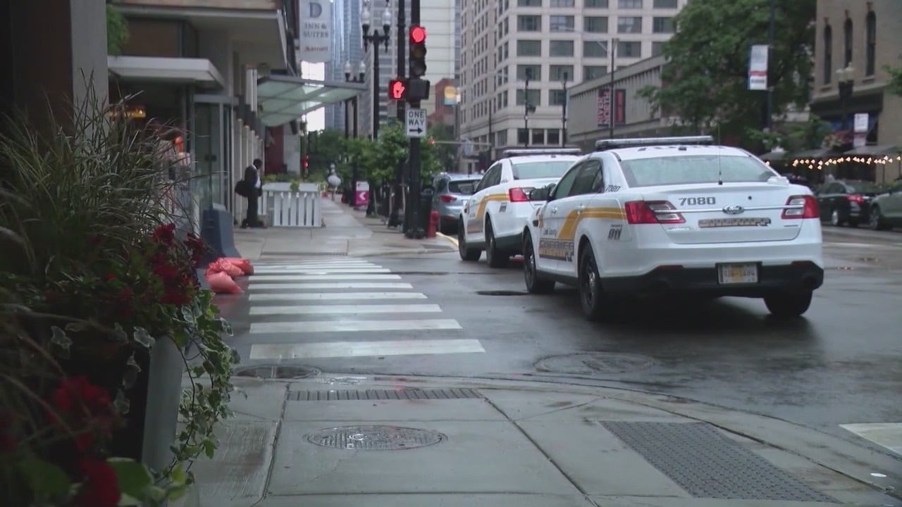 Clark Street outdoor dining permit issued FOX 32 Chicago