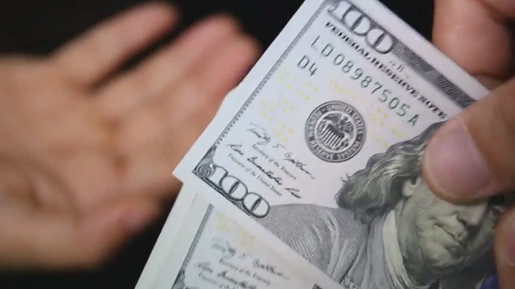 LA could ban cashless retail