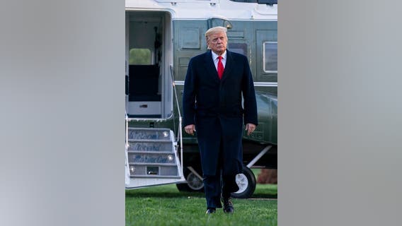 Harper angrily confronts ump, Phillies fall to Mets 5-1