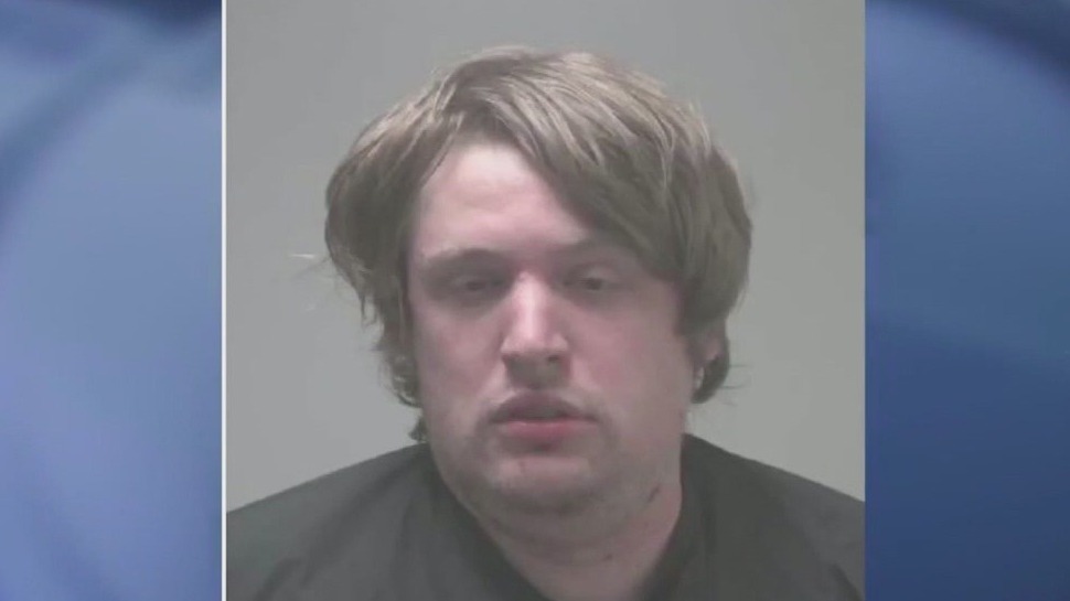 Man arrested in slaying of 2 women in Coweta County