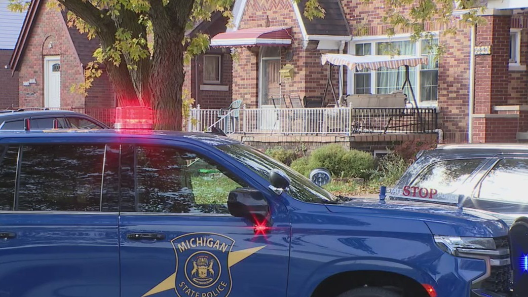 FBI: Multiple arrests in possible terror attack plot