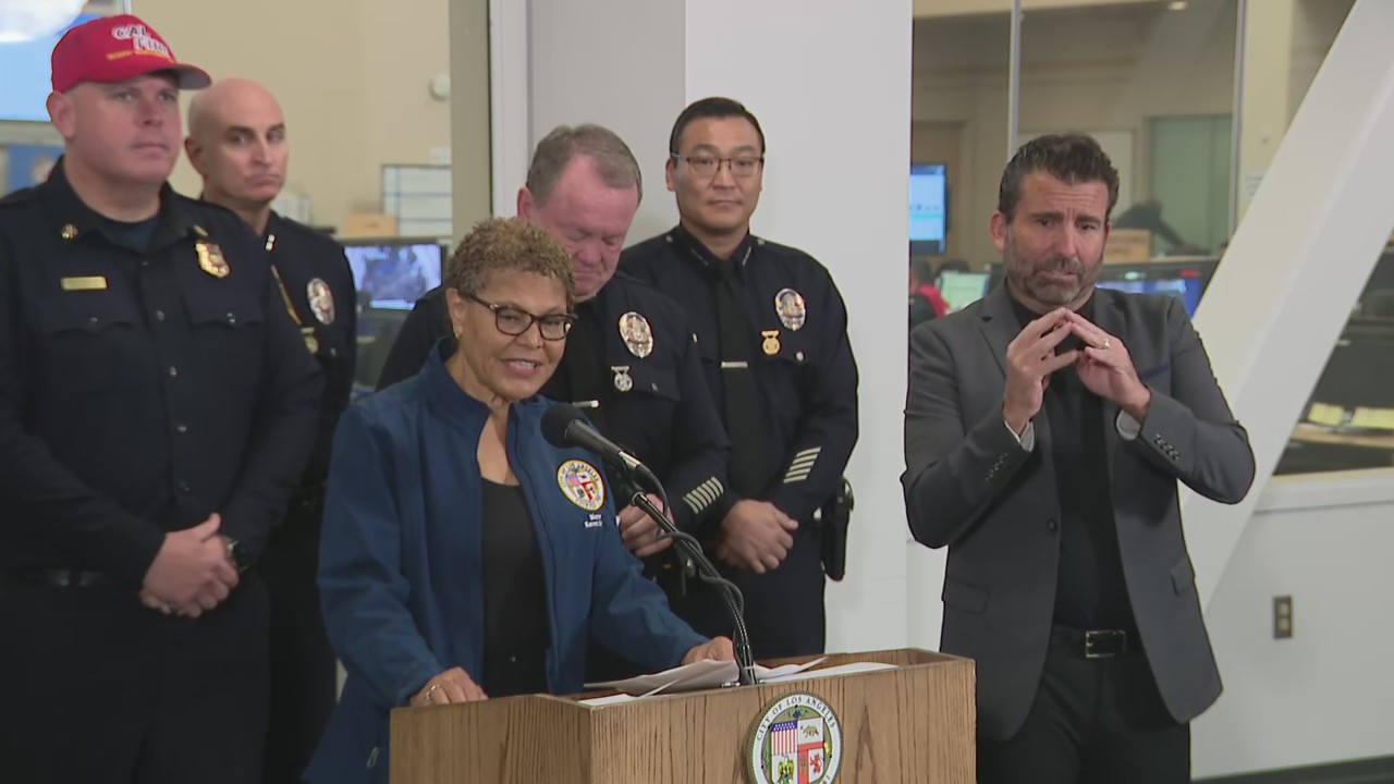 LA fires: Monday morning update