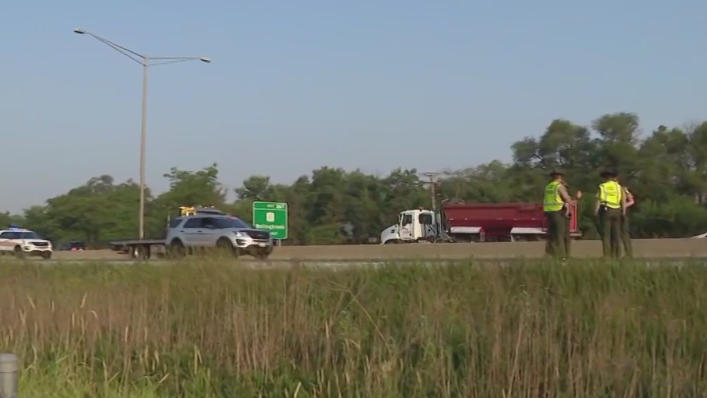 Police looking for semi driver in deadly I-55 hit-and-run