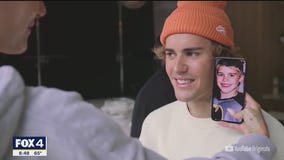 TMZ: Justin Bieber loses it on paparazzi at Coachella