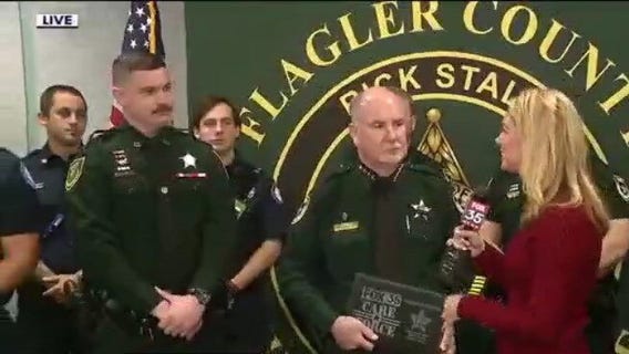 Deputies save grandma, child from sinking car