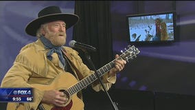 Michael Martin Murphey brings Cowboy Christmas back to Bass Hall