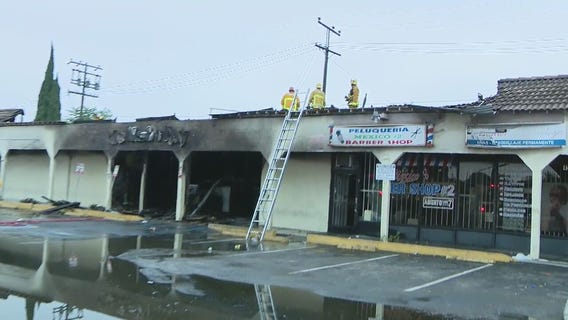 Fire damages strip mall in Compton