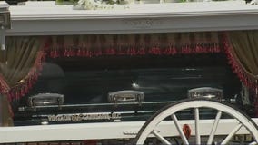 Hundreds say goodbye to Spc. Vanessa Guillen