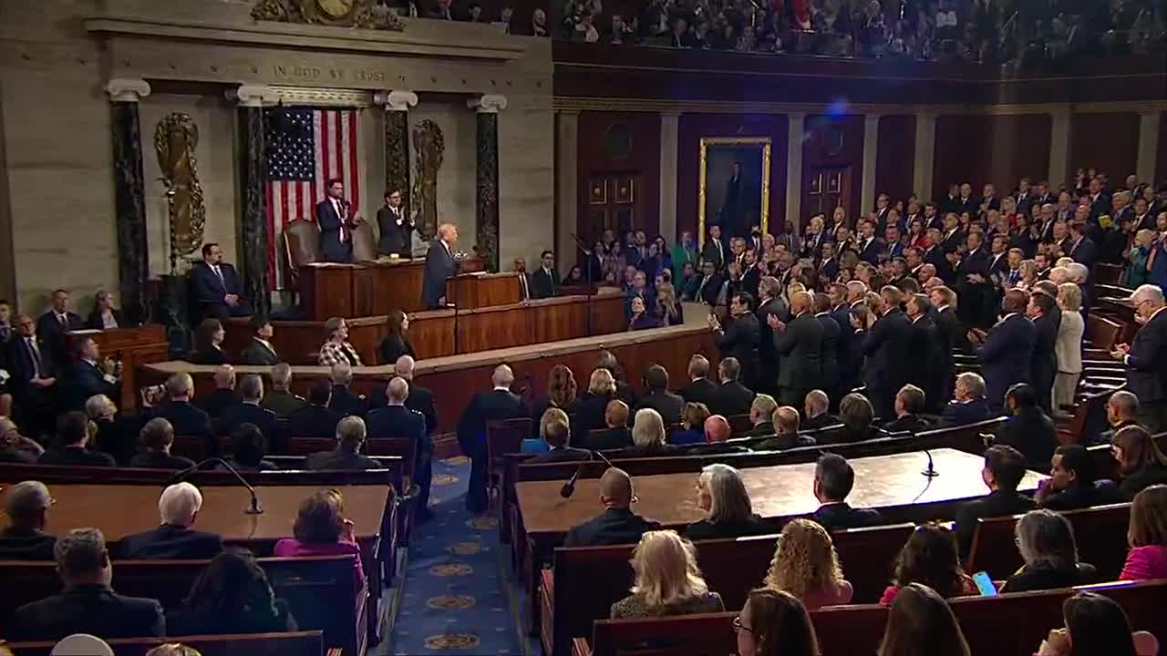 Texas Rep. Al Green thrown out of Trump speech