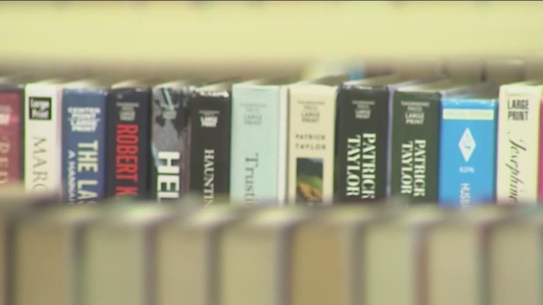 Illinois Secretary of State advocates for freedom of speech and fights against book bans