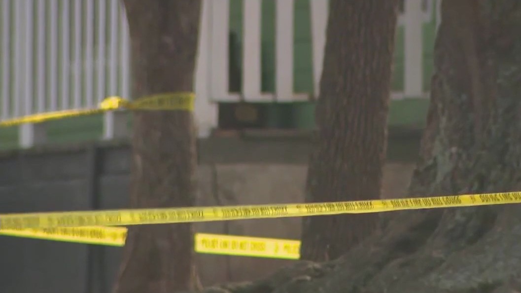 Murder suspect arrested after bodies found in house fire | FOX 5 Atlanta