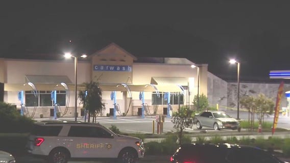 Elderly man dragged to death in carjacking