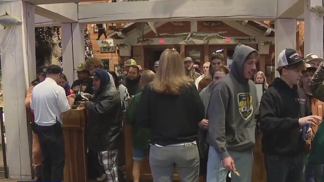 Black Friday shopping frenzy underway at Bass Pro Shops