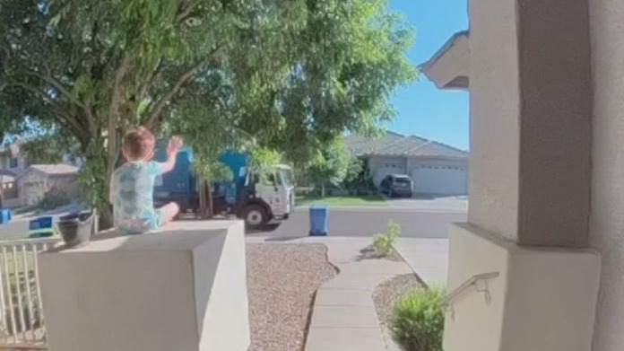 Unlikely friendship in Gilbert captures community's hearts