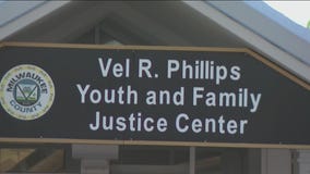 Milwaukee girl in custody, prosecutors weigh abduction charge