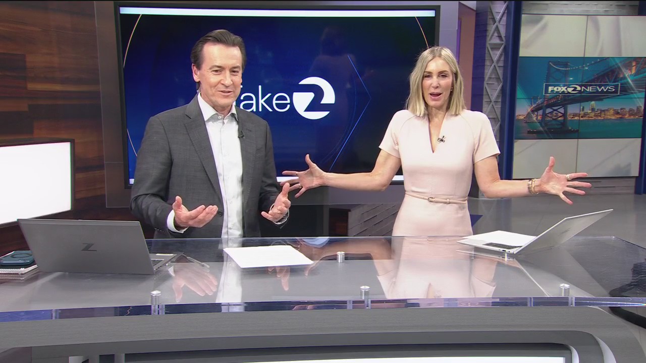 Bring back the BlackBerry? | Take 2 Nightly